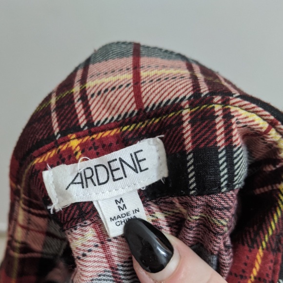 🎁 Too-long-for-a-shirt-but-too-short-for-a-dress - Picture 3 of 5